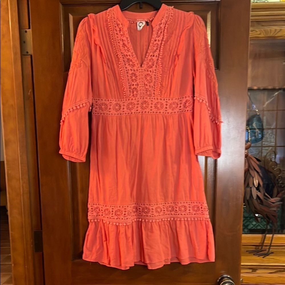 ANTHROPOLOGIE AKEMI + KIN JOSEPHINE Coral Embroidered Women's Dress SIZE XS - Picture 2 of 5
